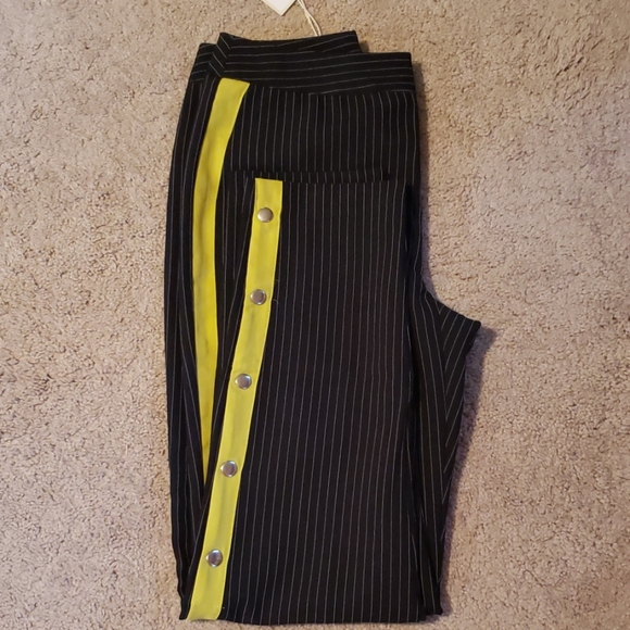 🆕Free Generation - Picture 4 of 4